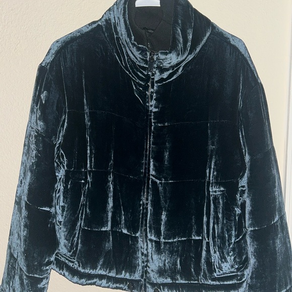 Zara Jackets & Blazers - Zara Bomber Jacket size medium